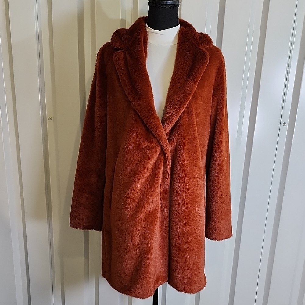 Sebby Collection Women's Faux Fur Notch Collar 3/4 Length Coat Rust Size Medium